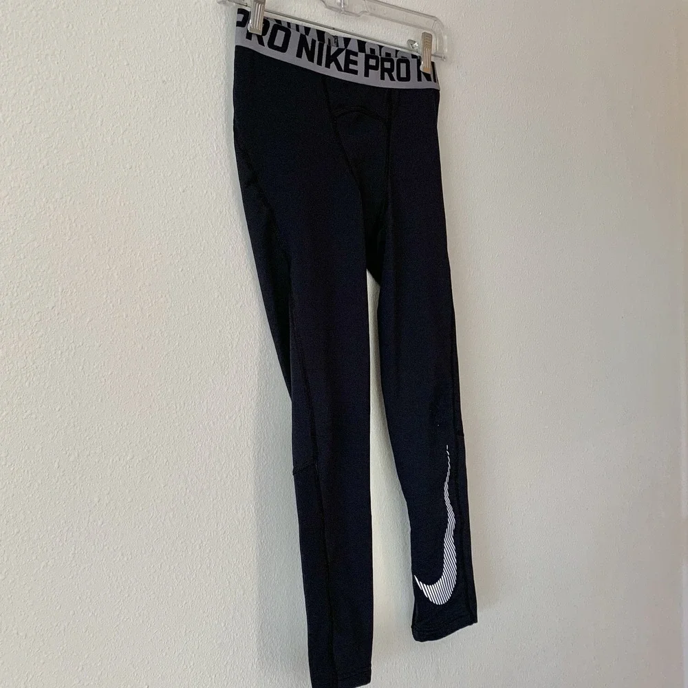 Nike Pro Big Kids Graphic Tights Base Layer Black Medium BV3521-010
